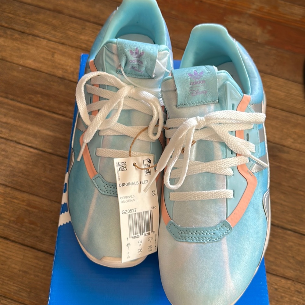 Adidas x Disney Original Flex J sneaker the Little Mermaid - size 5